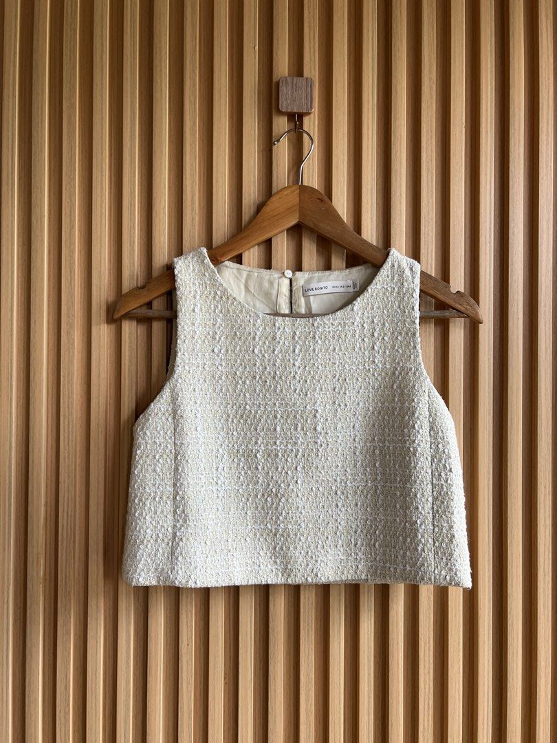 Love bonito (Category: Sleeveless) located in Lipa City. Submitted by thyra06 (Listing ID 1467278192, Image 2). Description: .