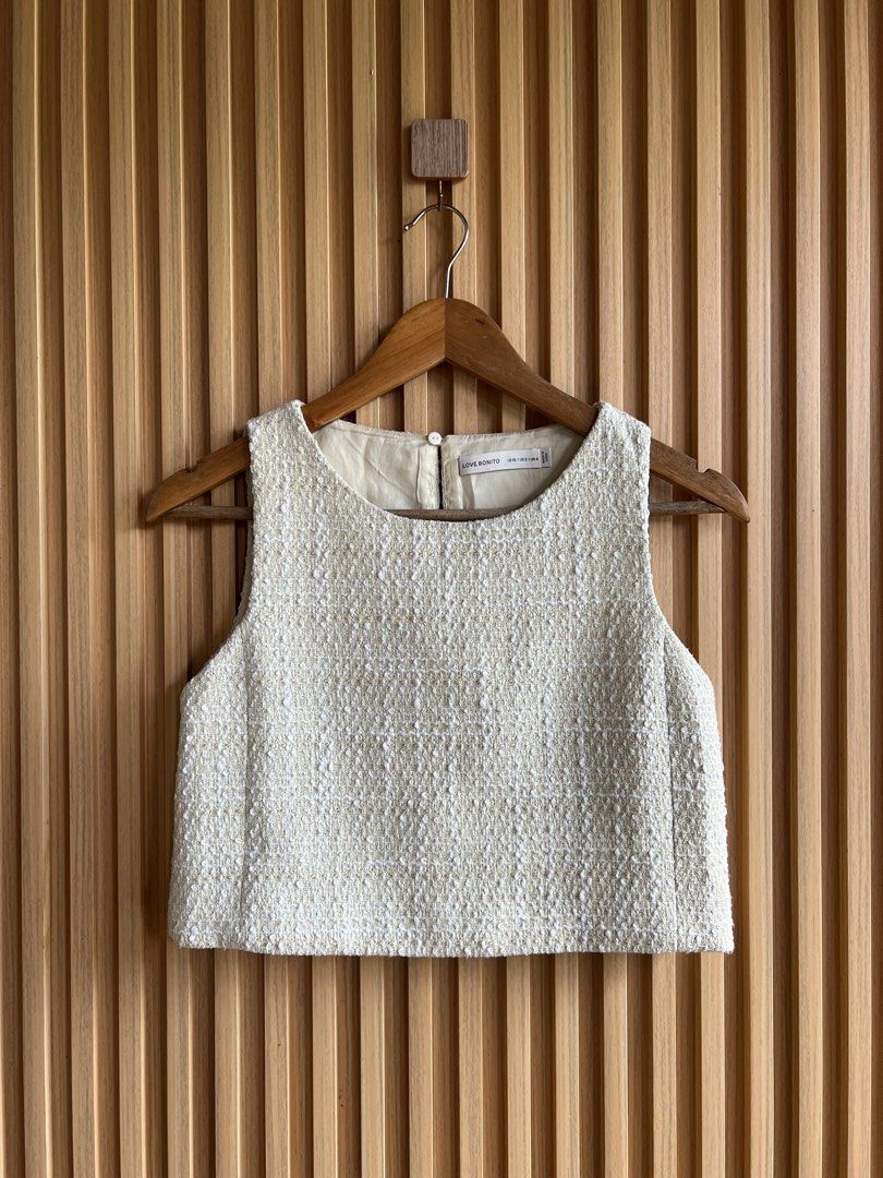 Love bonito (Category: Sleeveless) located in Lipa City. Submitted by thyra06 (Listing ID 1467278192, Image 1). Description: .