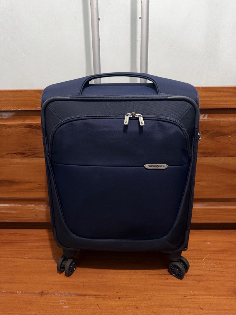LUGGAGE ( SAMSONITE ) BRAND HAND CARRY WITH COMBINATION CODE TSA CERTIFIED (Category: Luggage) located in Valenzuela. Submitted by maletanijasper (Listing ID 1467265406, Image 2). Description: DIMENSION: 21.5x15x8 INCHES SAMSONITE BRAND JAPAN SOURCE HAND CARRY WITH COMBINATION CODE ( UNLI RESET ) TSA CERTIFIED MULTIPLE POCKETS 360 WHEELS WHEELS AND HANDLE WORKING SMOOTHLY.
