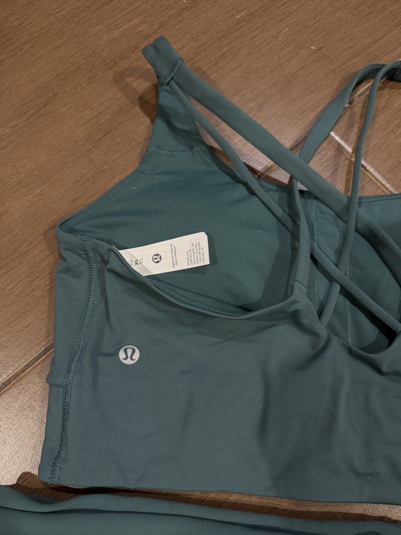 Lululemon Activewear Set (Category: Activewear) located in Manila. Submitted by niftycorner.ph (Listing ID 1467323857, Image 3). Description: Lululemon Original Worn less than 5x Bra Top Size: XL Bottom Leggings: 12.