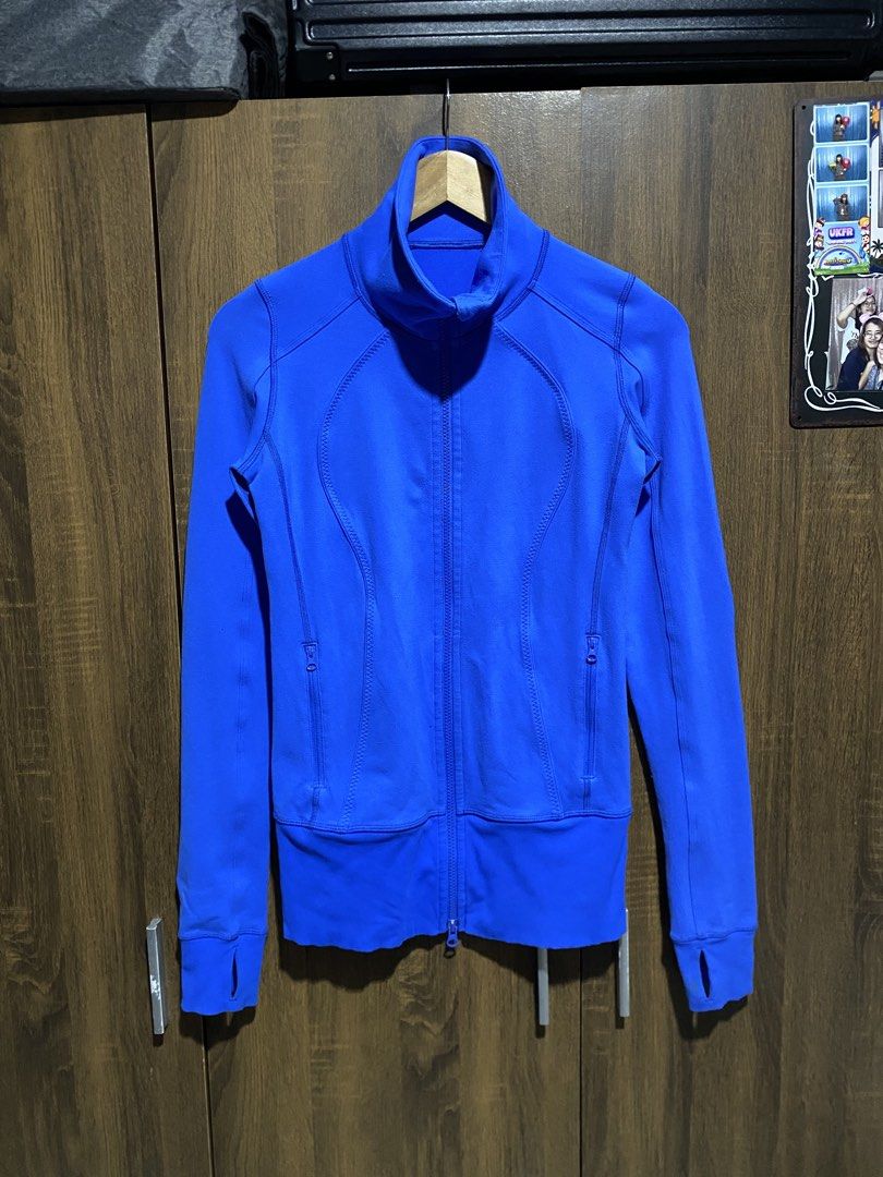 Lululemon Define Jacket Blue (Category: Coats, Jackets and Outerwear) located in Antipolo. Submitted by cogiestamaria (Listing ID 1467195233, Image 1). Description: - Authentic Lululemon Define Jacket in a gorgeous bright blue shade - size 4 - dimes W17-L25.5 - no issue - color rate 9,5-10 - excellent to as new - Fitted silhouette with contoured seam details for a flattering look - Full zip front with a chic high collar neck - Long sleeves comple