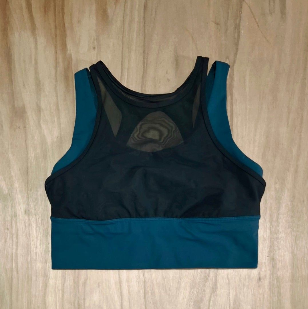 Lululemon Double Tap Bra II(Dot- 8) (Category: Activewear) located in Santa Rosa. Submitted by D__OutdoorGear_Etc._24 (Listing ID 1467339625, Image 2). Description: For Sale - Lululemon Double Tap Bra II - Normal sign of usage,like cut tag,Still in Excellent Condition! - Already missing the removable cups or padding or got it without cups. - Issue or Not Issue - See pic.no.4-This is the first time I'll saw Lulu's logo print like this,A sign or ma