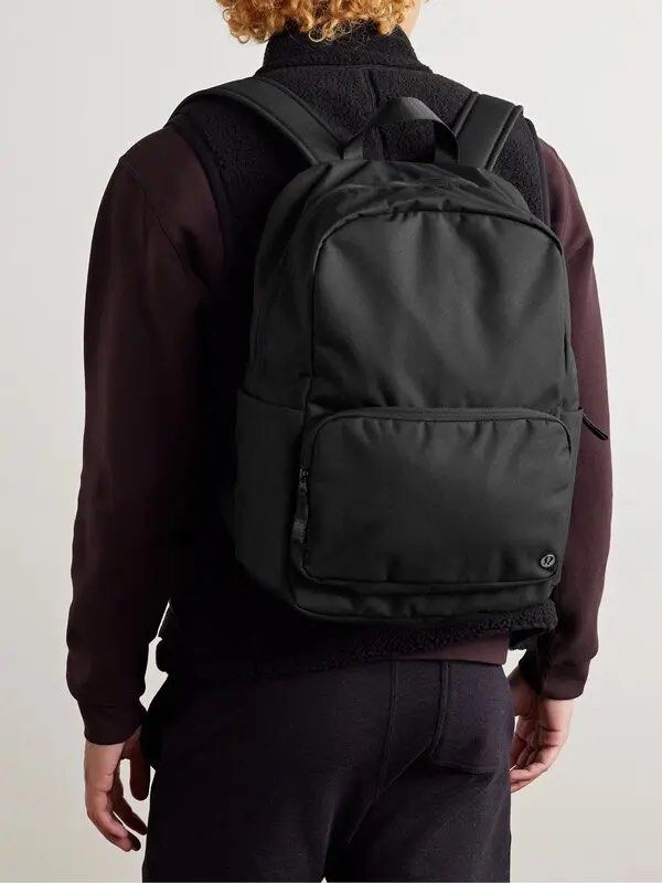 Lululemon Everywhere Backpack 22L (Category: Backpacks) located in Cavite. Submitted by PRIVATE.Selection (Listing ID 1467346664, Image 2). Description: Lululemon Everywhere Backpack 22L Good as New (Overall Condition) Issue: Damage Teeth but still functioning very well (Check last pic) .