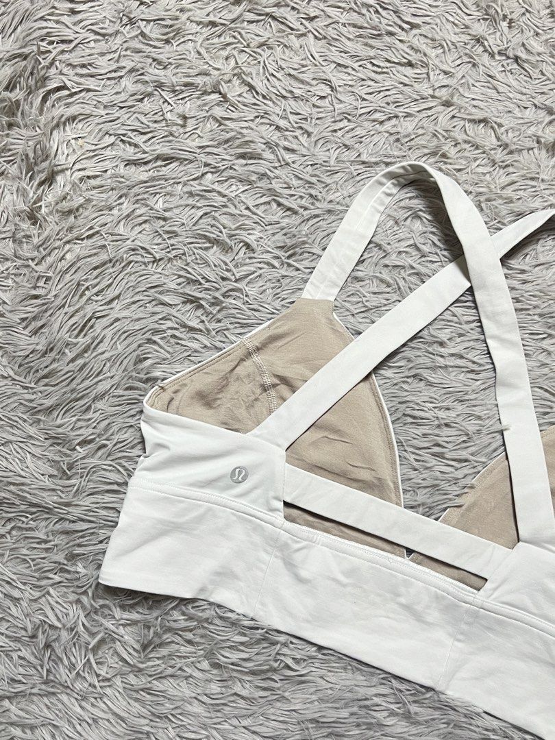 Lululemon Halter Bra Top (Category: Activewear) located in Dipolog. Submitted by krstnagnis98 (Listing ID 1467174758, Image 3). Description: Lululemon Halter Bra Top Dot 12 L-XL Authentic .