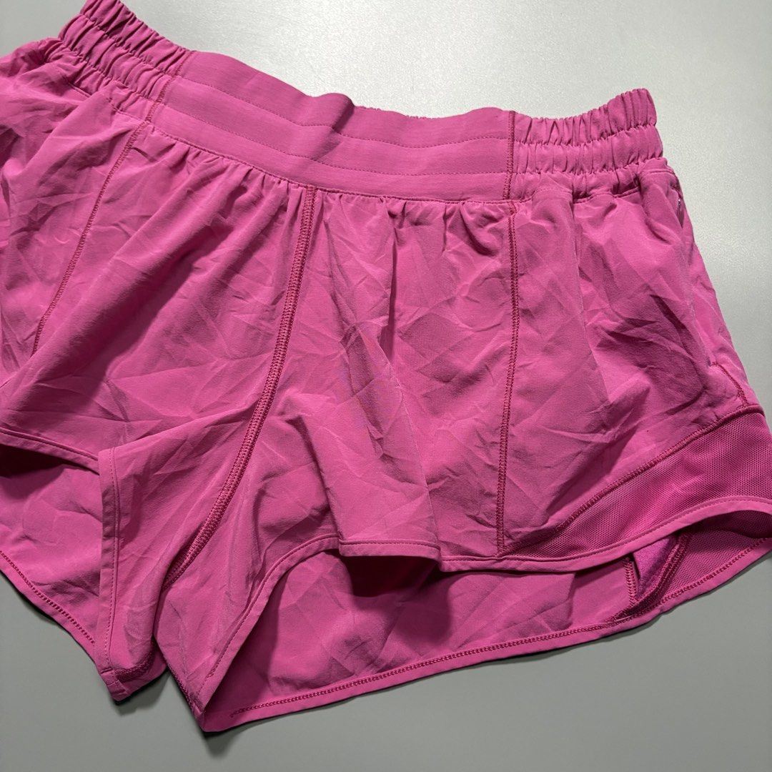 Lululemon Hotty Hot Pink Shorts (Category: Activewear) located in Tayabas. Submitted by bayabaskartell (Listing ID 1467314427, Image 3). Description: .