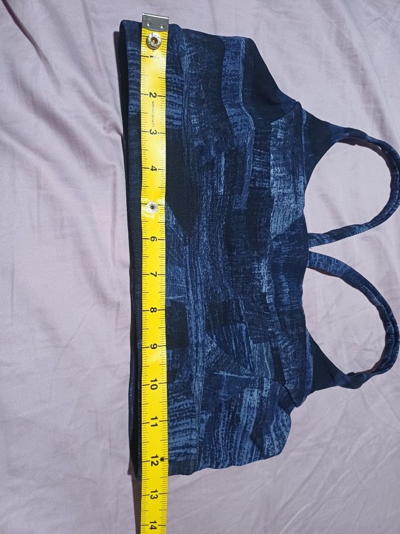 Lululemon Invigorate Bra Transition Multi Midnight Navy (Category: Activewear) located in San Juan City. Submitted by marie_d_r (Listing ID 1461272280, Image 3). Description: - Lululemon Dot 6 - Racerback design with mesh panel -padala from Canada -RFS: not my size.