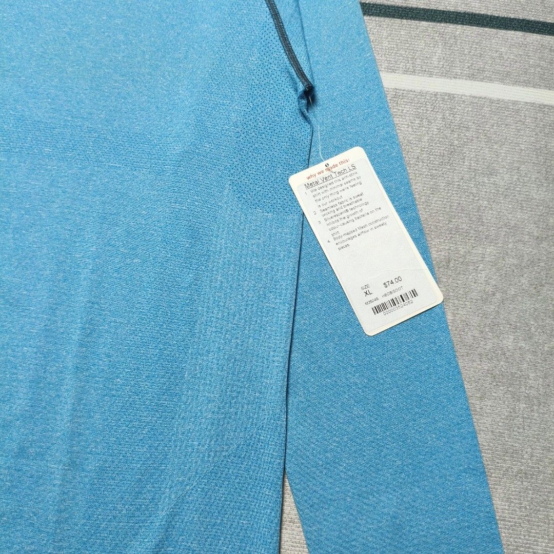 Lululemon Men's Metal Vent Tech Long-Sleeve (Category: Activewear) located in Bulacan. Submitted by yakunimonkey (Listing ID 1467260797, Image 3). Description: Lululemon Metal Vent Tech Long-Sleeve XL / 22x30.5 Brandnew w/ hang tag ₱780 +SF SJDM, Bulacan📍.