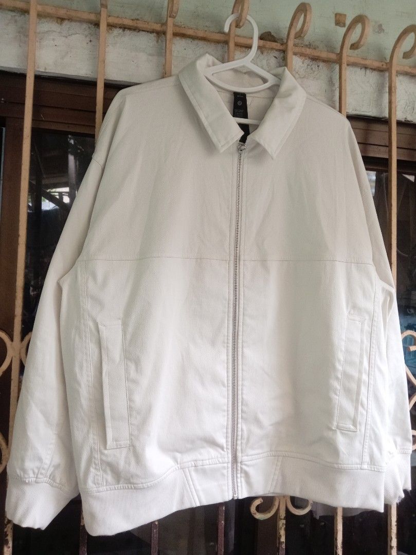 Lululemon Zip Jacket Off White Size S (Category: Coats, Jackets and Outerwear) located in Nagcarlan. Submitted by asd0606 (Listing ID 1467247720, Image 2). Description: Lululemon Twill Zip Jacket Dimes:23x27 Color Rate:9.8/10 or Better Excellent Condition Issue:Minimal lints on ribbings removable 2500+ship -Unisex.