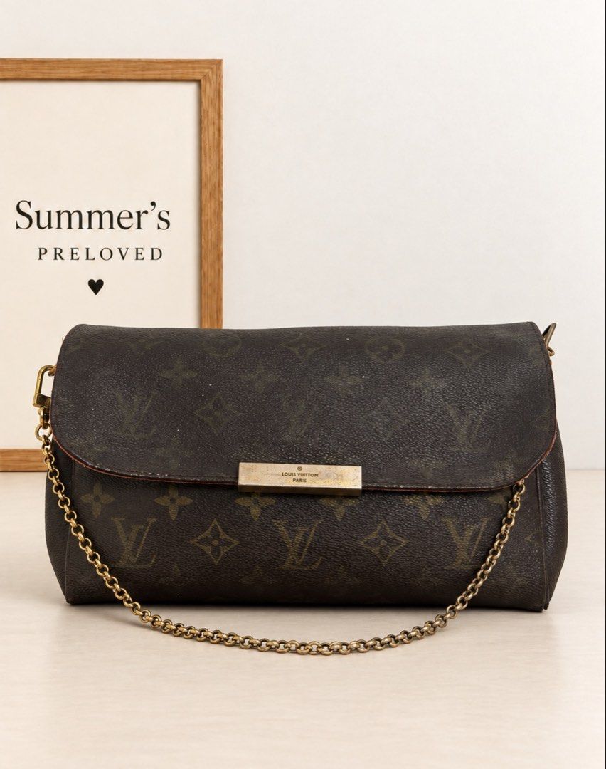 LV Favorite MM (Category: Luxury Bags & Wallets) located in Taguig. Submitted by summers.preloved (Listing ID 1467360225, Image 1). Description: 👜 BAG DETAILS & DESIGN 🤎 Monogram coated canvas The brown exterior features Elvira’s recognizable initials and floral motifs. Its textured canvas gives the bag its signature look, complemented by leather attachment tabs. 🍯 Leather accents The Monogram Favorite design uses natural cowhide leather accen