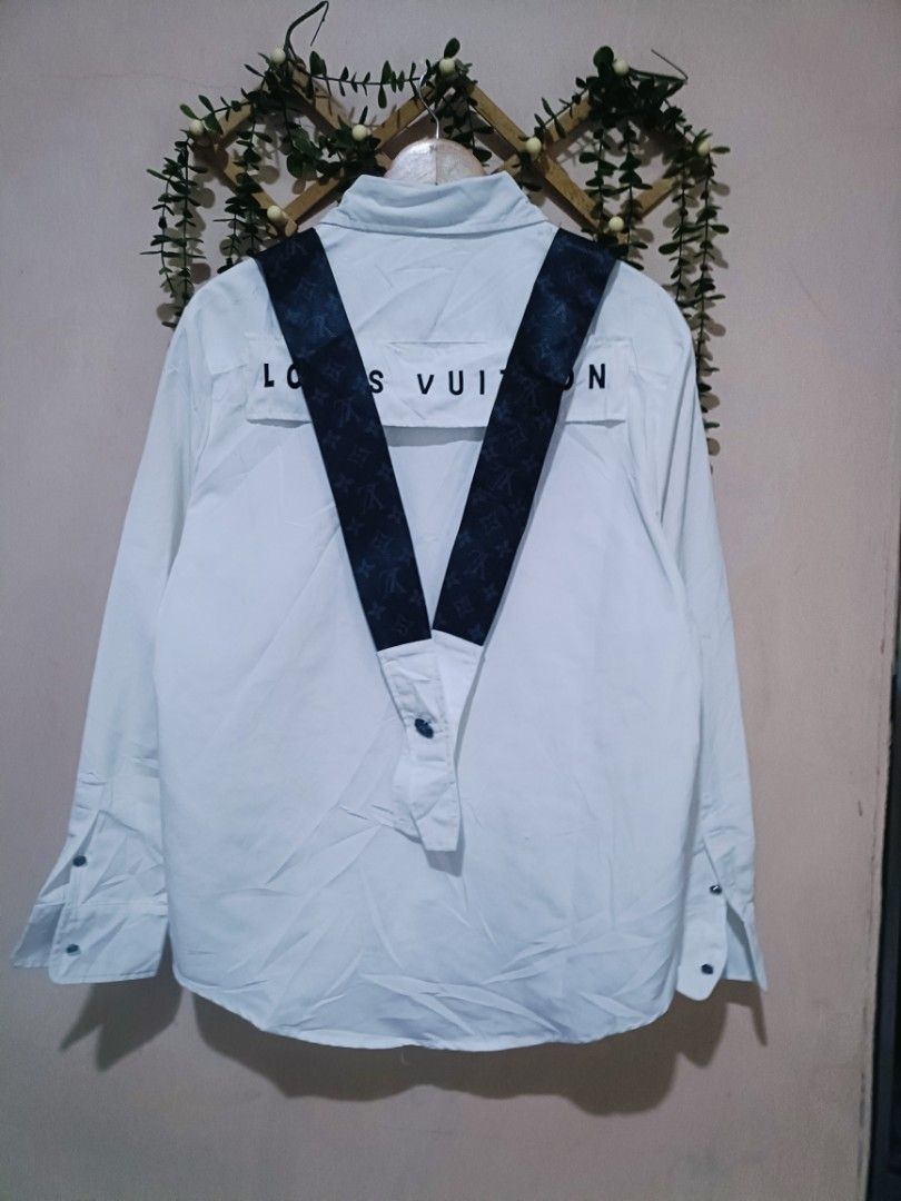 LV polo longsleeve (Category: Luxury Apparel) located in Sual. Submitted by kriztyne_29 (Listing ID 1467309410, Image 2). Description: dimes: 22*29.