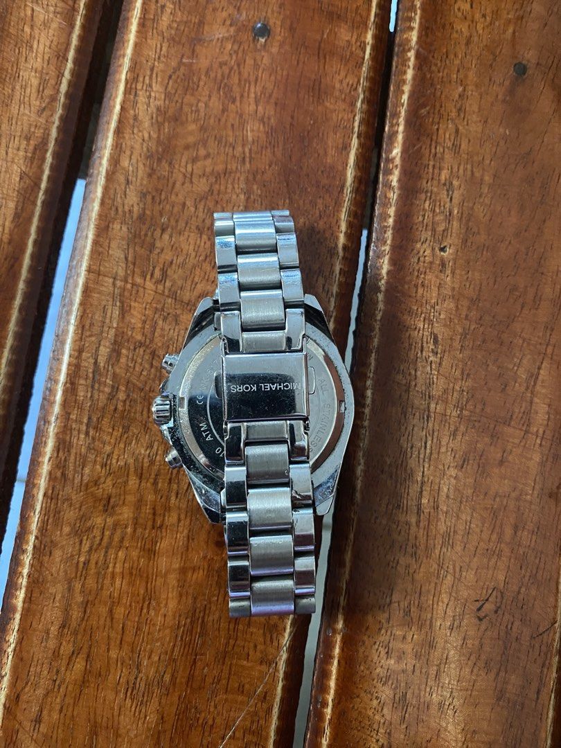 M k wat ch (Category: Women's Watches) located in Sison. Submitted by swaksabudget (Listing ID 1467249610, Image 2). Description: .