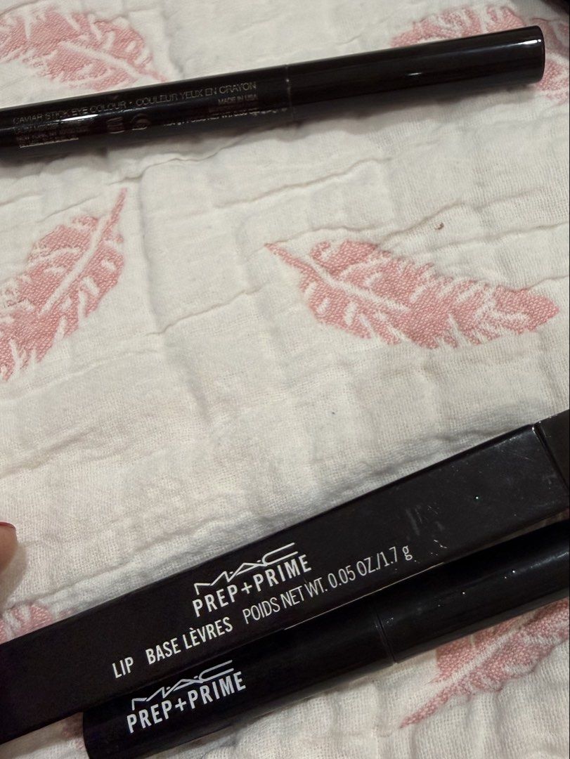 Mac Prep and Prime Lip Base (Category: Makeup) located in Quezon City. Submitted by beautycallph (Listing ID 1467226573, Image 2). Description: RSF: moving house .
