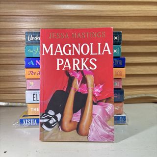 (Category: ) located in . Submitted by preloved.palette (Listing ID 1467230462, Image 1). Description: .