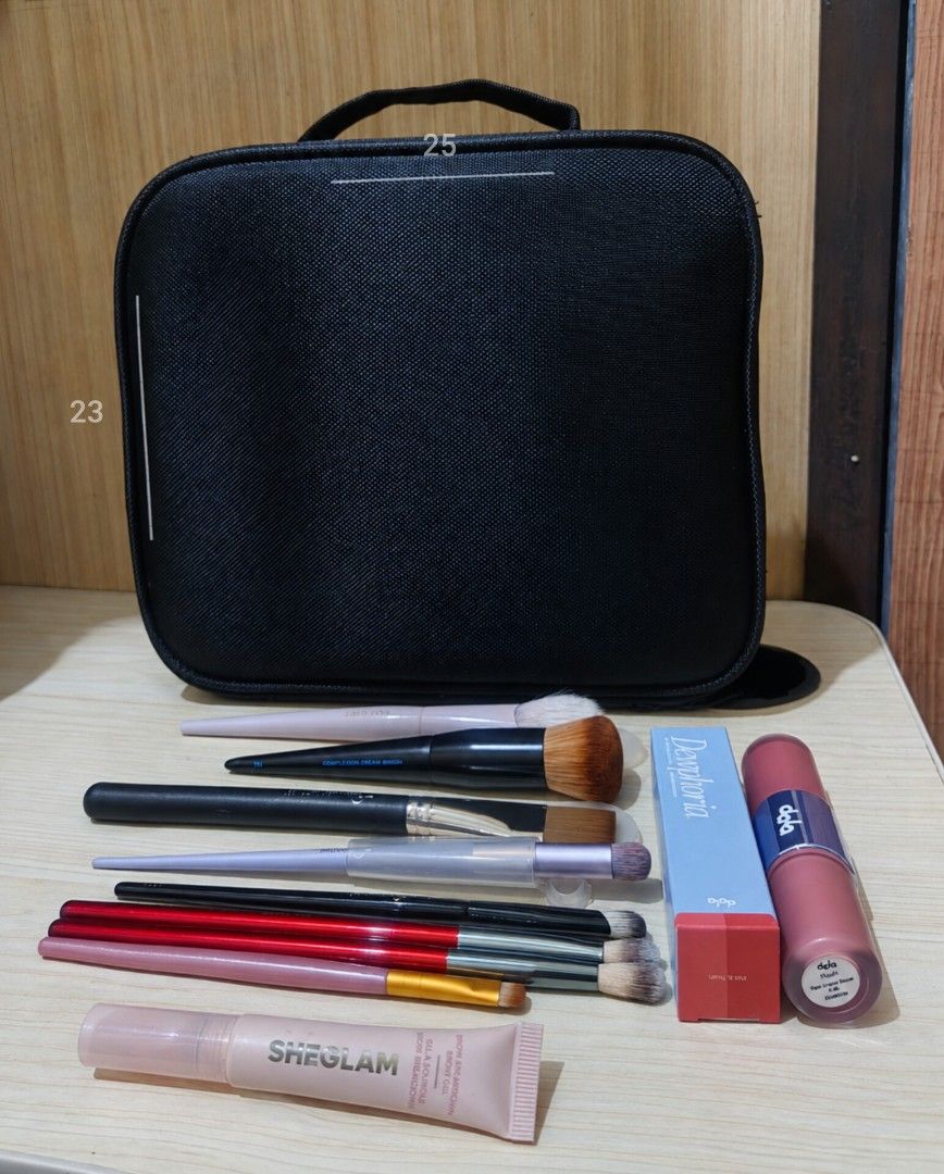 Makeup Set | Makeup Organizer | RUSH SALE❗ | Take All (Category: Makeup) located in Rizal. Submitted by herresetspace (Listing ID 1467352679, Image 1). Description: RUSH SALE❗❗ NEED TO DECLUTTER ASAP All Brushes are used twice only ( Washed & Clean ) Inclusion : Makeup Bag Organizer Dala Flirt & Flush ( Used once - swatched only ) Sheglam Brow Gel ( New ) Tillo T03 Luv Gift Taro Cream Brush Guoxiaoniu Nose Contour | Flat Liquid Brush | Lip Brush 