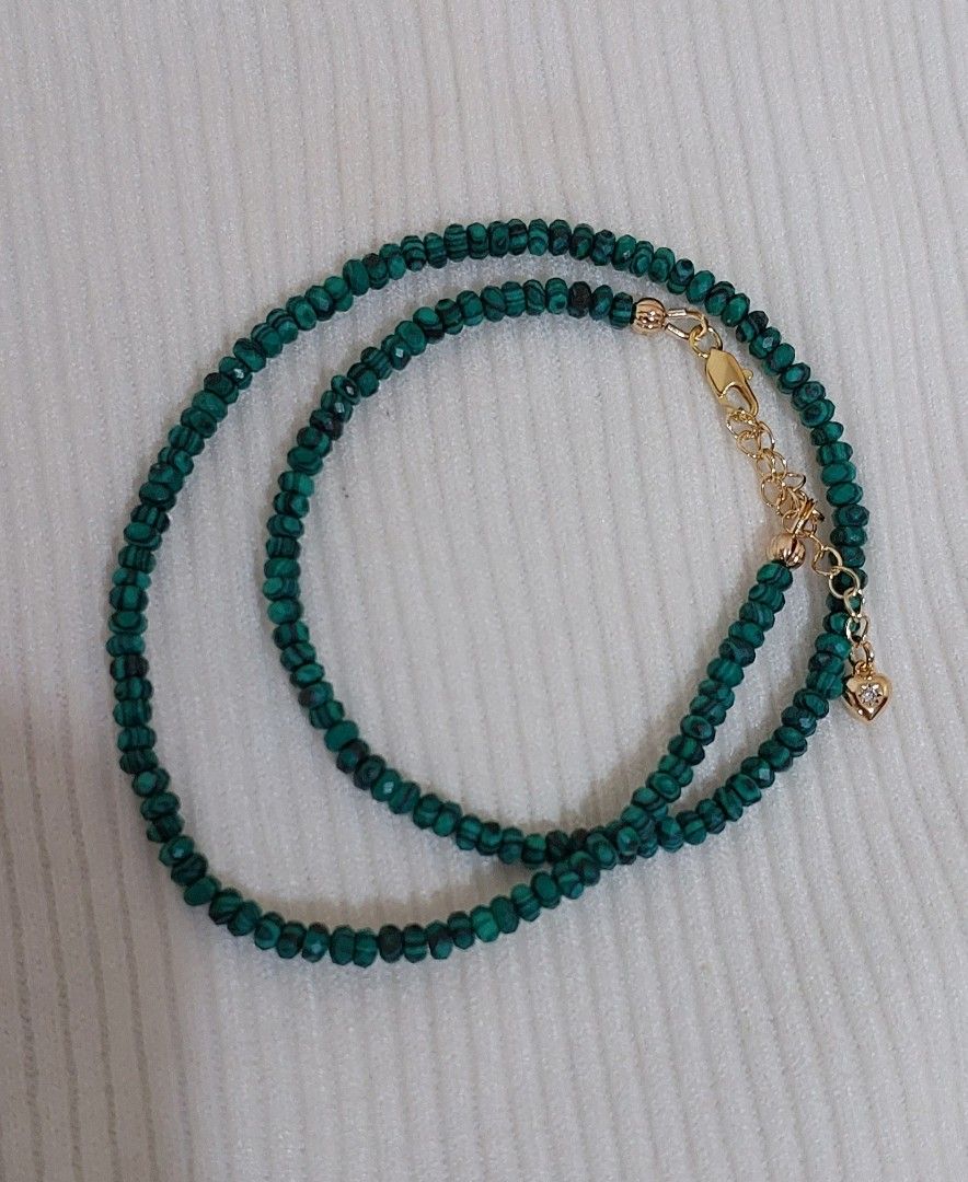 Malachite Necklace 4mm (Category: Necklaces) located in Gapan. Submitted by purseofjune (Listing ID 1467222264, Image 2). Description: 16"+2" gold filled extension chain.