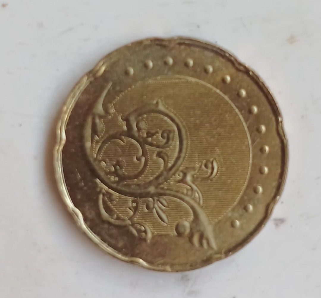 Malaysia coins 50 sen 2014 (Category: Currency) located in Lipa City. Submitted by MAGBABALOT7 (Listing ID 1467190886, Image 1). Description: nickel brass plated copper 22.65 mm in diameter.