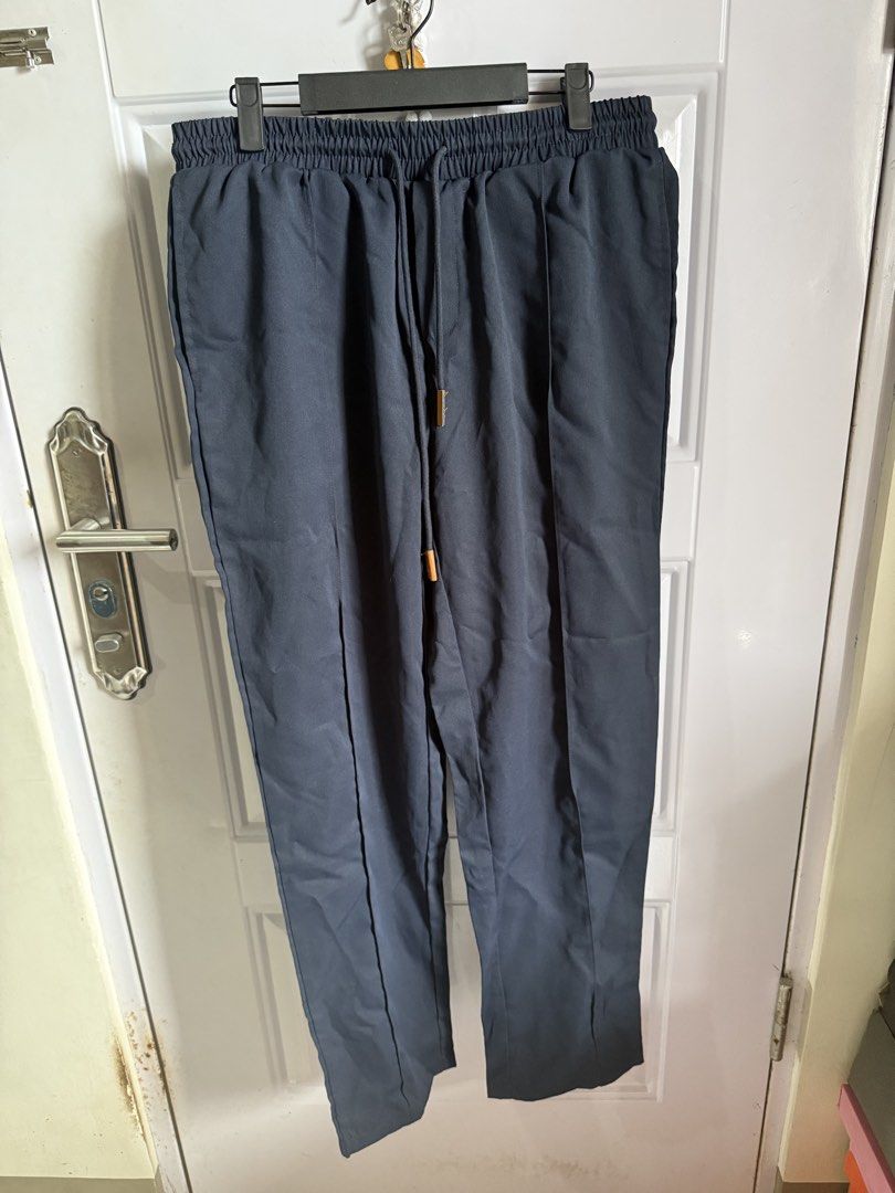 MANFINITY Trouser Pants (Category: Trousers) located in Las Pinas. Submitted by sellerkjb (Listing ID 1467361104, Image 1). Description: BRAND NEW LARGE 32-38” LAS PINAS.