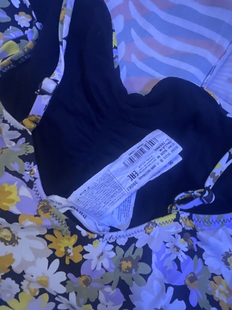 Mango one piece swimsuit (Category: Bikinis & Swimsuits) located in Paranaque City. Submitted by fatevelchez (Listing ID 1467170384, Image 3). Description: Lightky used stretchable Medium size Fits small to medium.