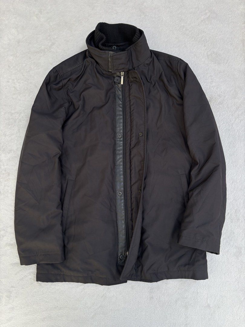 Marbun Zip Coat Made in Italy Retails 50,000 Php (Category: Coats, Jackets and Outerwear) located in Baguio. Submitted by thecollector2600 (Listing ID 1467306339, Image 1). Description: Large Pit to pit-23” Length-31” Shoulder to shoulder-19” Sleeves-25.5”.
