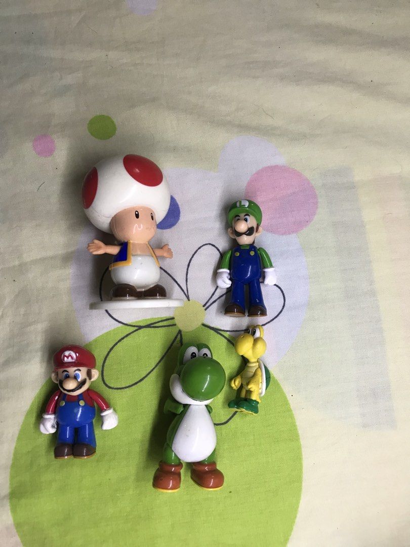 Mario bros toys (Category: Action & Battle Toys) located in San Mateo. Submitted by quikzee (Listing ID 1467238163, Image 2). Description: Set.