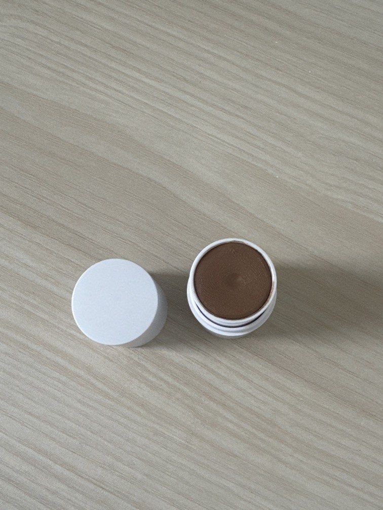 Mario SoftSculpt Shaping Stick Mini On the Go (Category: Makeup) located in Quezon City. Submitted by ciiel (Listing ID 1467187074, Image 3). Description: Medium.