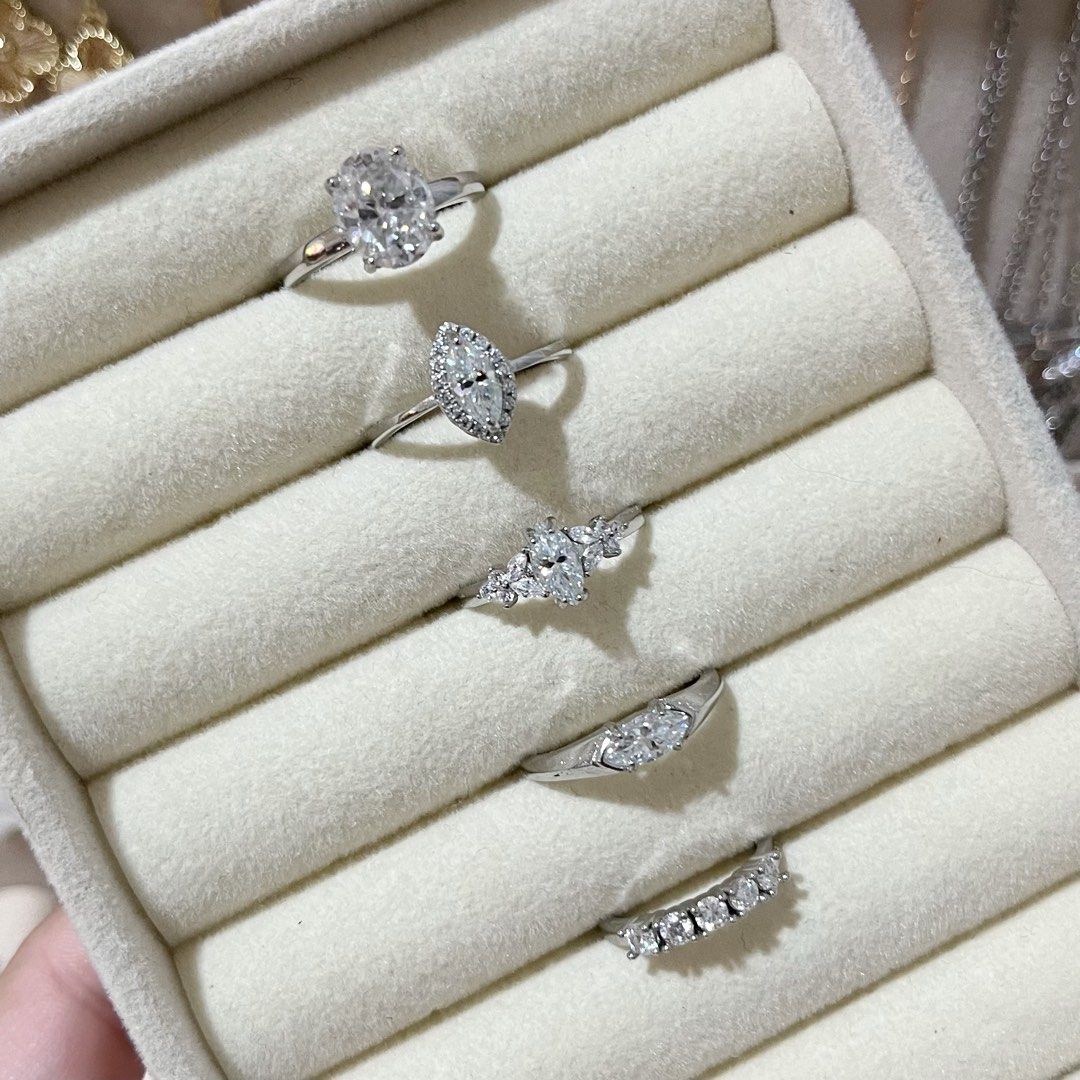 MARQUISE BEZZEL MOISSANITE RING (Category: Rings) located in Talavera. Submitted by curatedbykhy (Listing ID 1467343694, Image 2). Description: AUTHENTIC MOISSANITE RING — no certificate but guaranteed can pass tester — titanium setting (tarnish resistant and hypo-allergenic) — adjustable size.