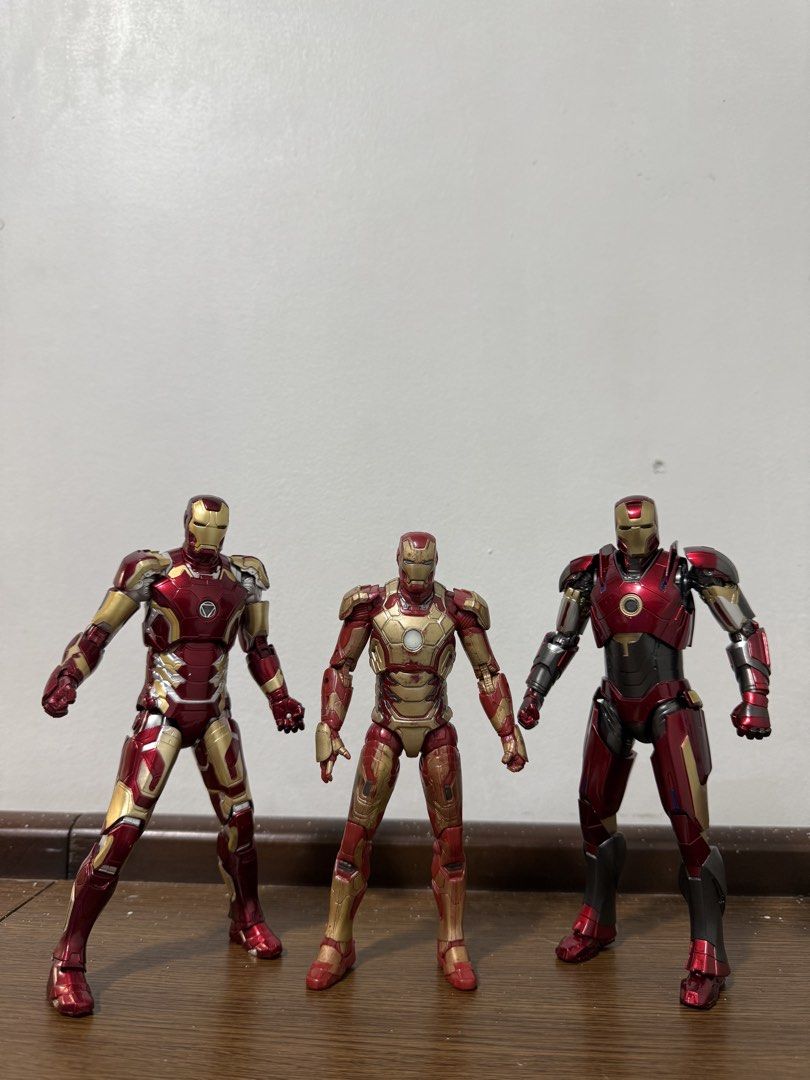 Marvel Legends - Iron Man (Category: Figurines & Statues) located in Bulacan. Submitted by stevendgzmn (Listing ID 1467358334, Image 3). Description: Marvel Legends - Iron Man Mark 42 Sold as is Issue - may sira sa may left knee niya, need lang i-glue Rfs. Puro zd toys figure ko Mop. Gcash, GoTyme, MariBank Delivery via Lalamove, JNT Location: Bulacan.