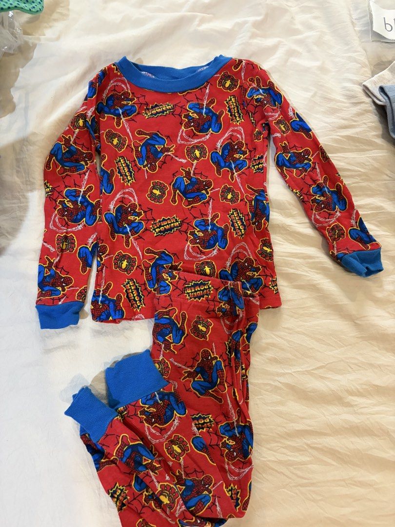 Marvel spiderman Pjs set 1-2yo (Category: Babies & Kids Fashion) located in Manila. Submitted by chandleria (Listing ID 1467234276, Image 1). Description: set of pjs size 1,2,3yo.