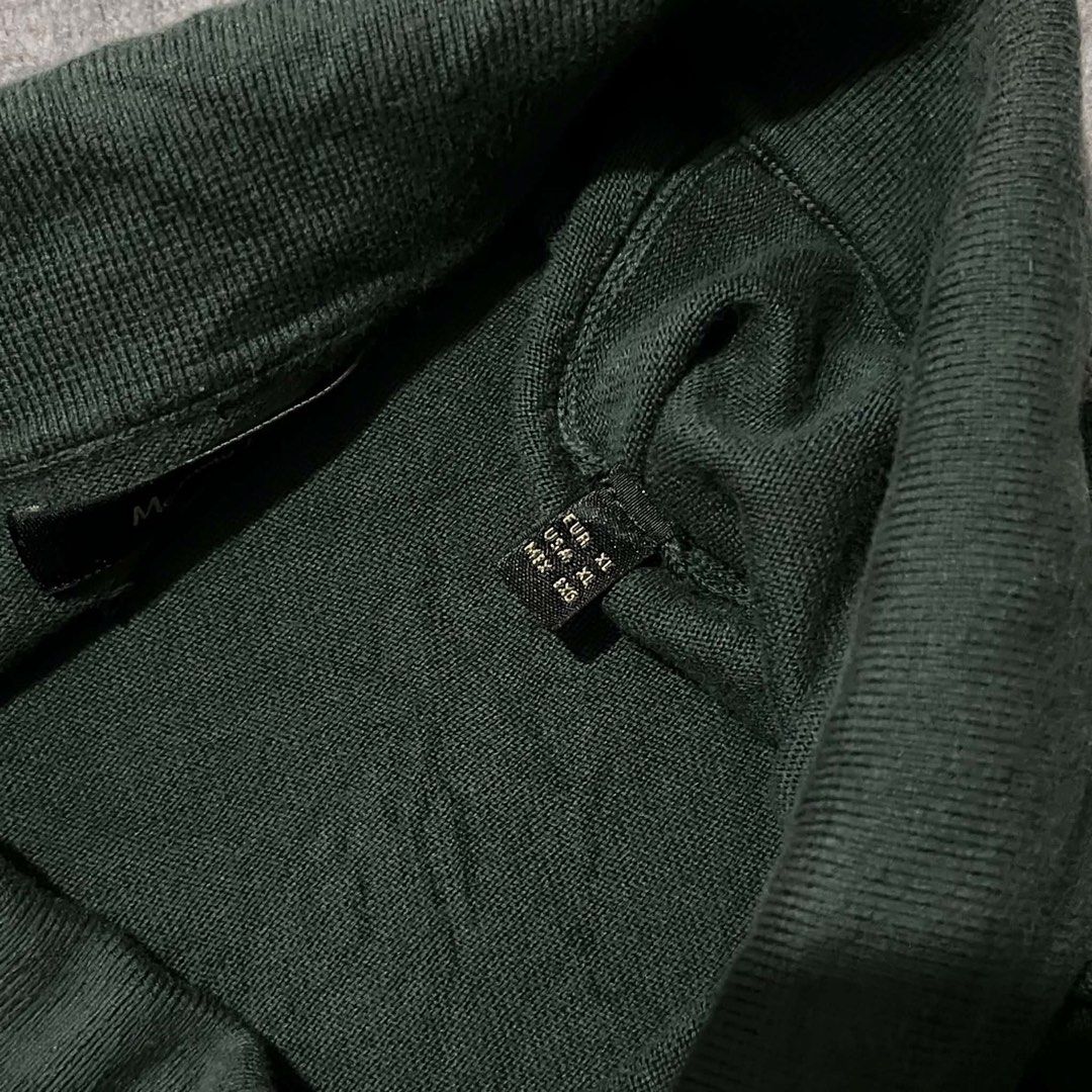 Massimo Dutti Knitted Polo Shirt (Category: Tshirts & Polo Shirts ) located in Cagayan de Oro. Submitted by montresor.ph (Listing ID 1467204363, Image 3). Description: Condition: As new Width: 22-23 Length: 28 Color rate: 10/10 Price: 880.
