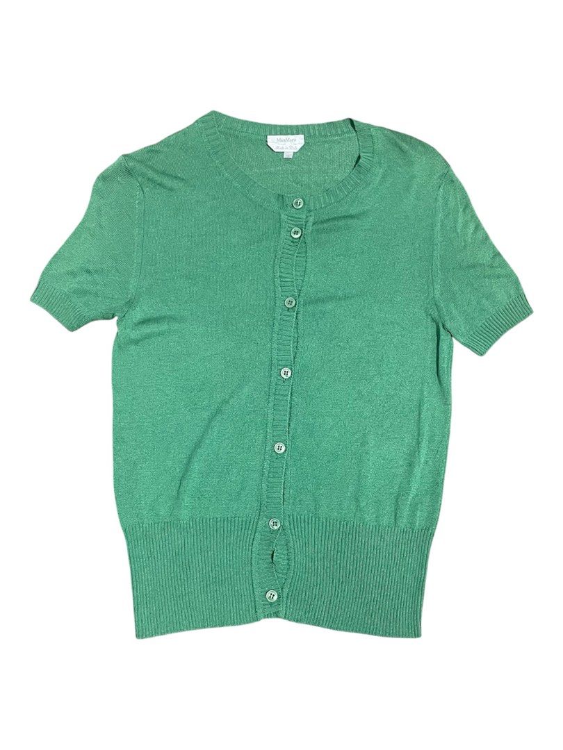 Max Mara vintage knit top (Category: Others Tops) located in Davao. Submitted by mj_designervintagecurator (Listing ID 1467297152, Image 1). Description: 📌 in good condition 📌best fit small to med 📌shoulder 15- bust 34-armpit 16- length 25 inches.
