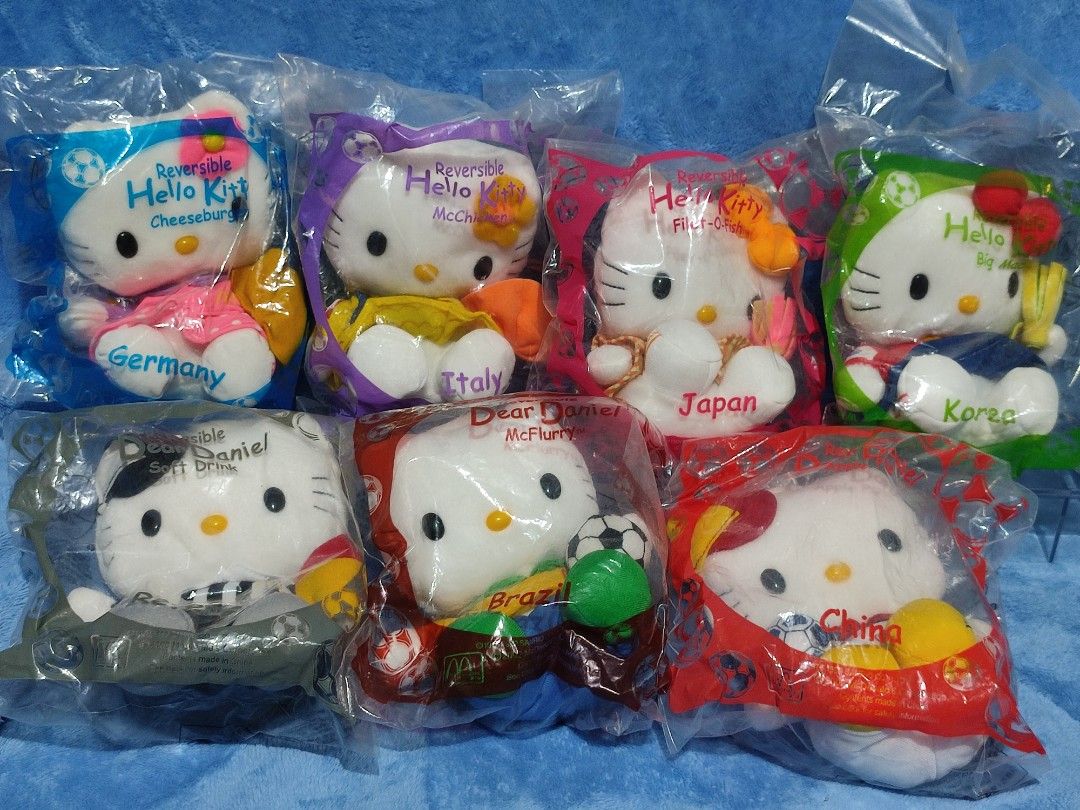 McDonald's Hello Kitty Dear Daniel World Cup Reversible Plush Toy Set (Category: Plushies & Soft Toys) located in Baguio. Submitted by abigailmyra (Listing ID 1467349715, Image 1). Description: PHP 110 each sealed PHP 85 each for loose ones Sanrio Mcdo 2002 reverse side are Mcdo food/drinkproducts loc:Baguio-CAR.