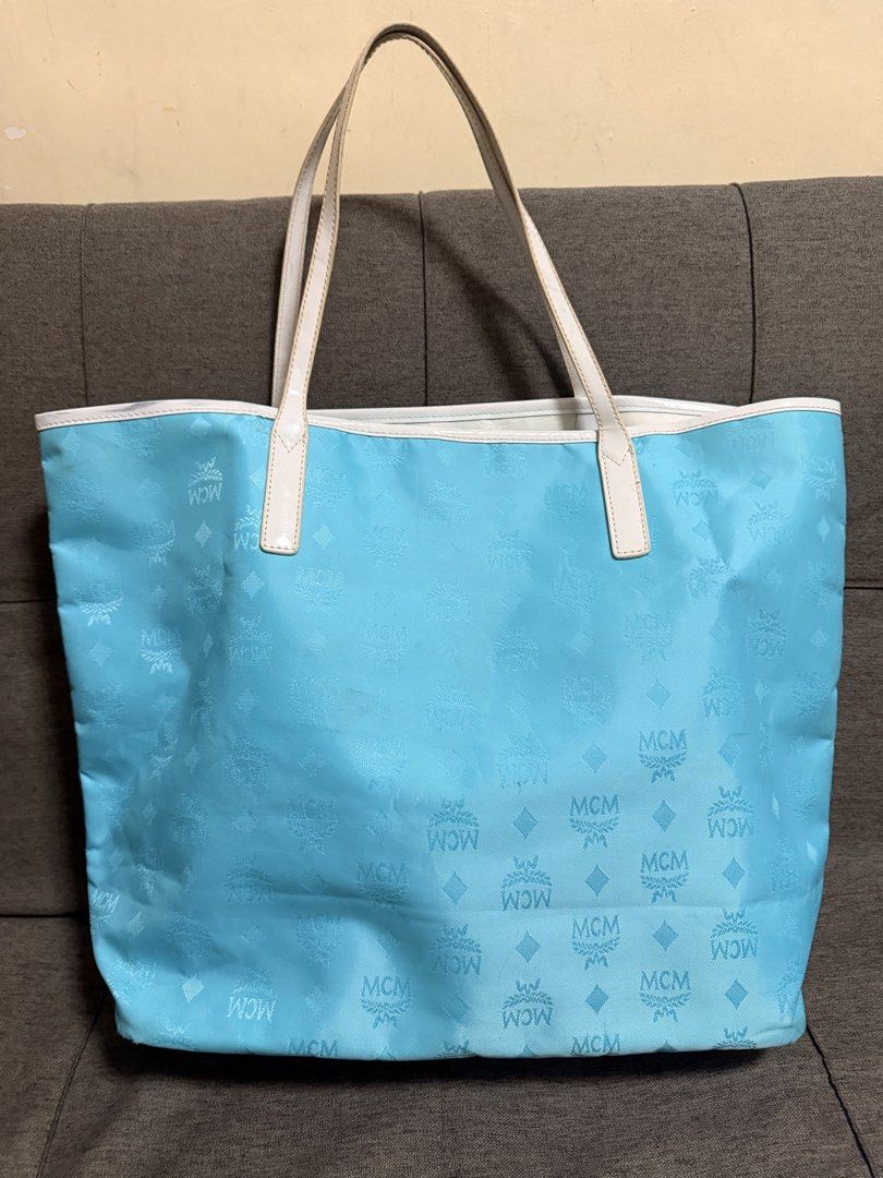 MCM Limited edition (Category: Tote Bags) located in Batangas. Submitted by stopandshopforluxury (Listing ID 1467297200, Image 3). Description: Guaranteed original No flaws.