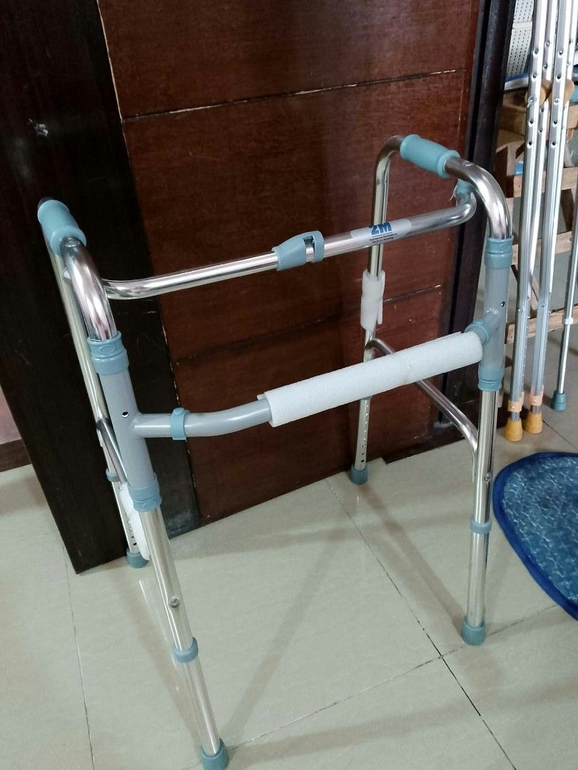 Medical Mobility Aids Set (Walker , Crutches , Walking Stick) (Category: Medical Supplies & Tools) located in Manila. Submitted by hann996 (Listing ID 1467267532, Image 2). Description: MALOLOS, BULACAN AREA RUSH SALEEEEE !! NEGOTIABLE TAKE ALL FOR 2300PHP ONLY INDIVIDUAL PRICE! Walker - 1100 Php Crutches - 999 Php Single tip cane - 399 Php - RFS: decluttering items from clinic - Used once, others are never been used - Complete mobility set: fold