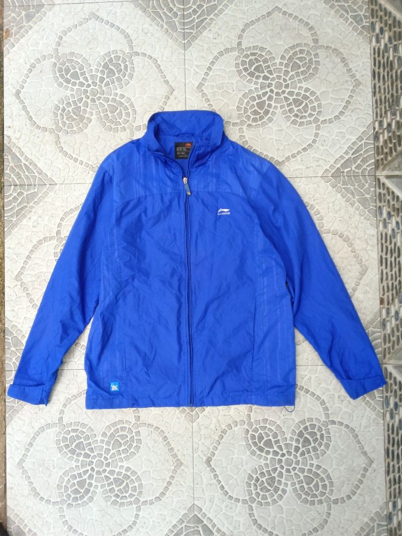 Men's Track Jacket (Category: Coats, Jackets and Outerwear) located in Cebu City. Submitted by authenticgrids (Listing ID 1467257879, Image 1). Description: Lining Men's Windbreaker Type Track Jacket Like new condition 💯 Color Rate 10/10 Issue/s: None Size on Tag 🏷️ XL Dimensions Width 22.5 inches Length 28 inches 📥📥📥📥📥 DM for more details.
