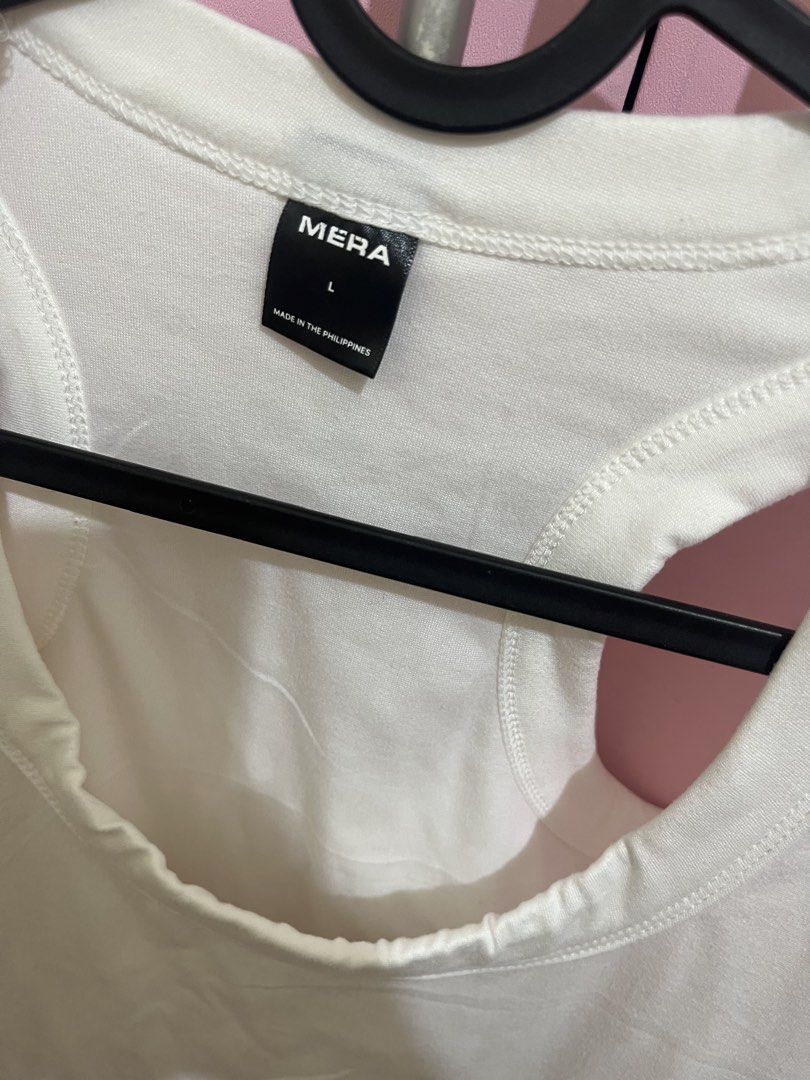 Mera Racerback - Large (Category: Sleeveless) located in Manila. Submitted by pawkornelyo (Listing ID 1467183256, Image 2). Description: No issues .