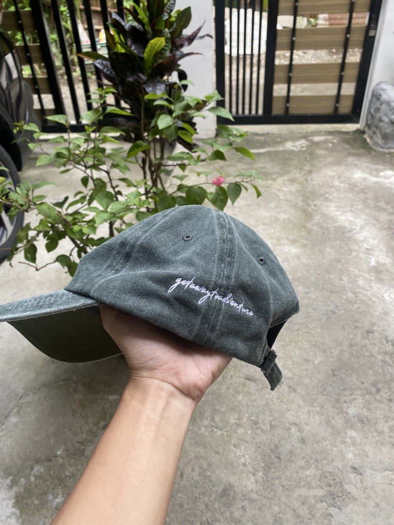 Merrel Acidwash 6 panel cap (Category: Caps & Hats) located in Calamba. Submitted by sonworld_ (Listing ID 1467235921, Image 2). Description: Merrel Acidwash 6 panel hat One size fit to all Excellent condition Authentic 🏷️ 900.