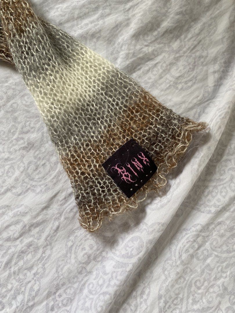 metamorphic shrug (Category: Longsleeves) located in Minalabac. Submitted by binx.xoxo (Listing ID 1467244789, Image 3). Description: 🧷size: xs-m 🧷length: 25.5 in 🧷material: mohair 🧷stretchy 🧷handmade.