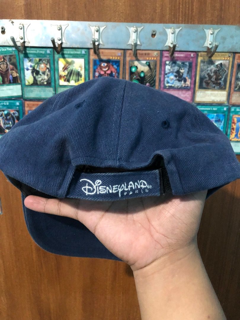 Mickey Mouse Hat (Category: Caps & Hats) located in San Fernando. Submitted by markhy00 (Listing ID 1467313731, Image 2). Description: 2000's Mickey Mouse hat velcro back No issue need wash.