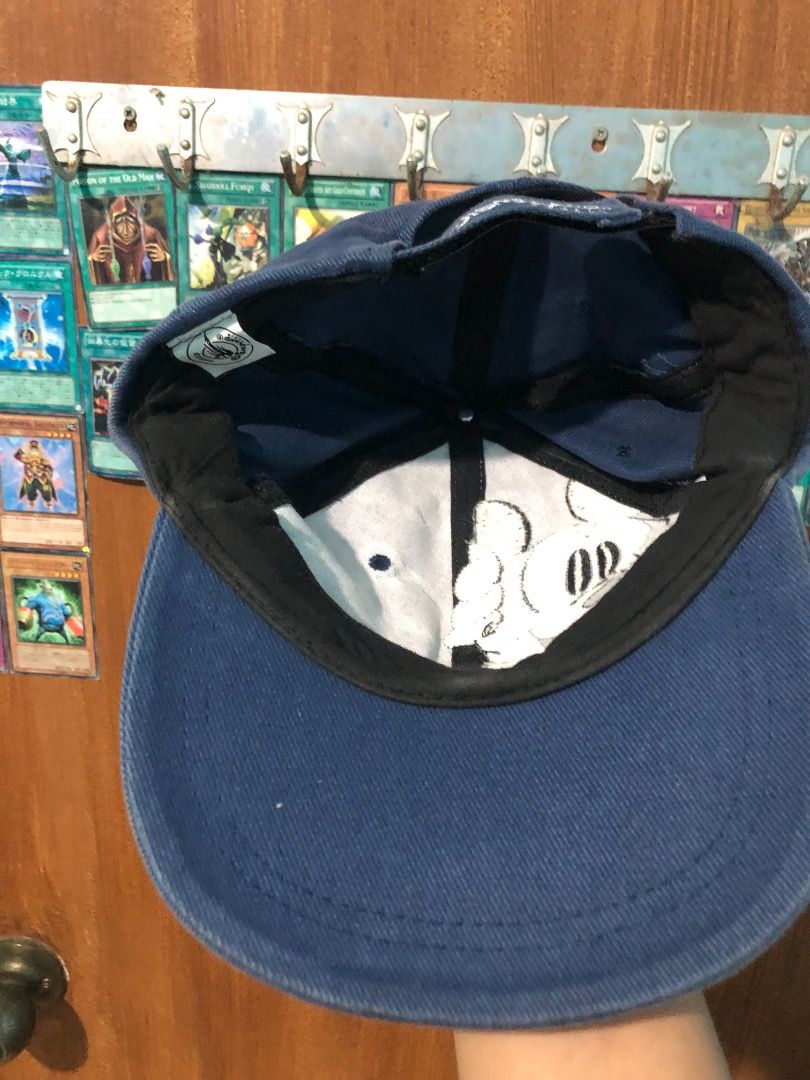 Mickey Mouse Hat (Category: Caps & Hats) located in San Fernando. Submitted by markhy00 (Listing ID 1467313731, Image 3). Description: 2000's Mickey Mouse hat velcro back No issue need wash.