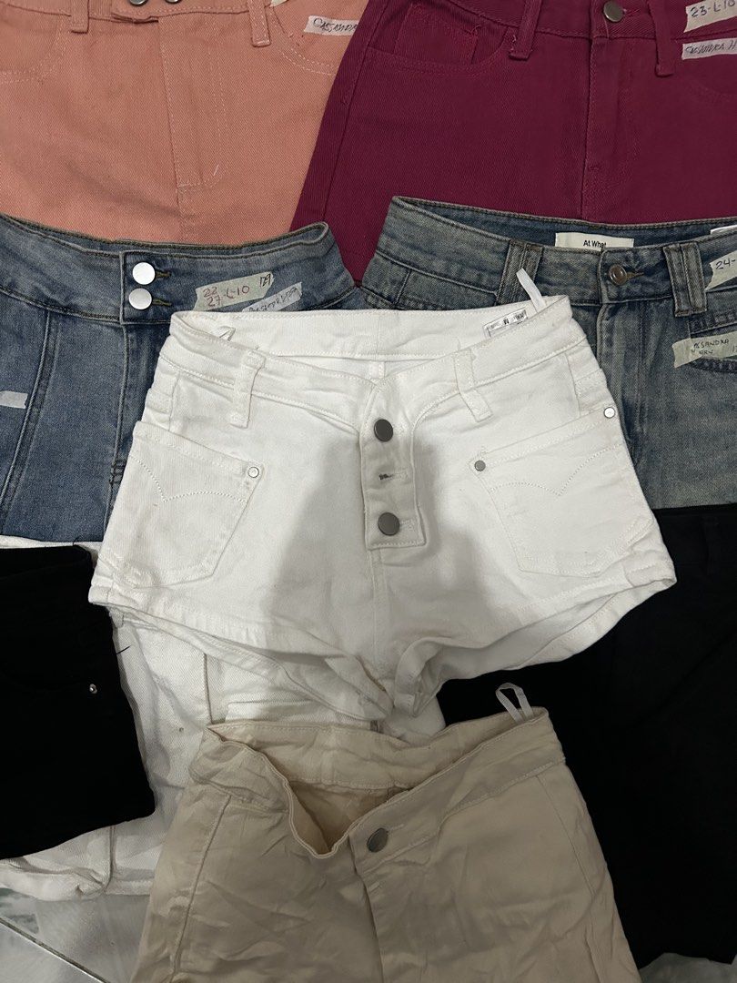 Micro shorts (Category: Shorts) located in Balanga. Submitted by kristine_co (Listing ID 1467315265, Image 1). Description: like new, no issue, no stain, white na white size 24/25.