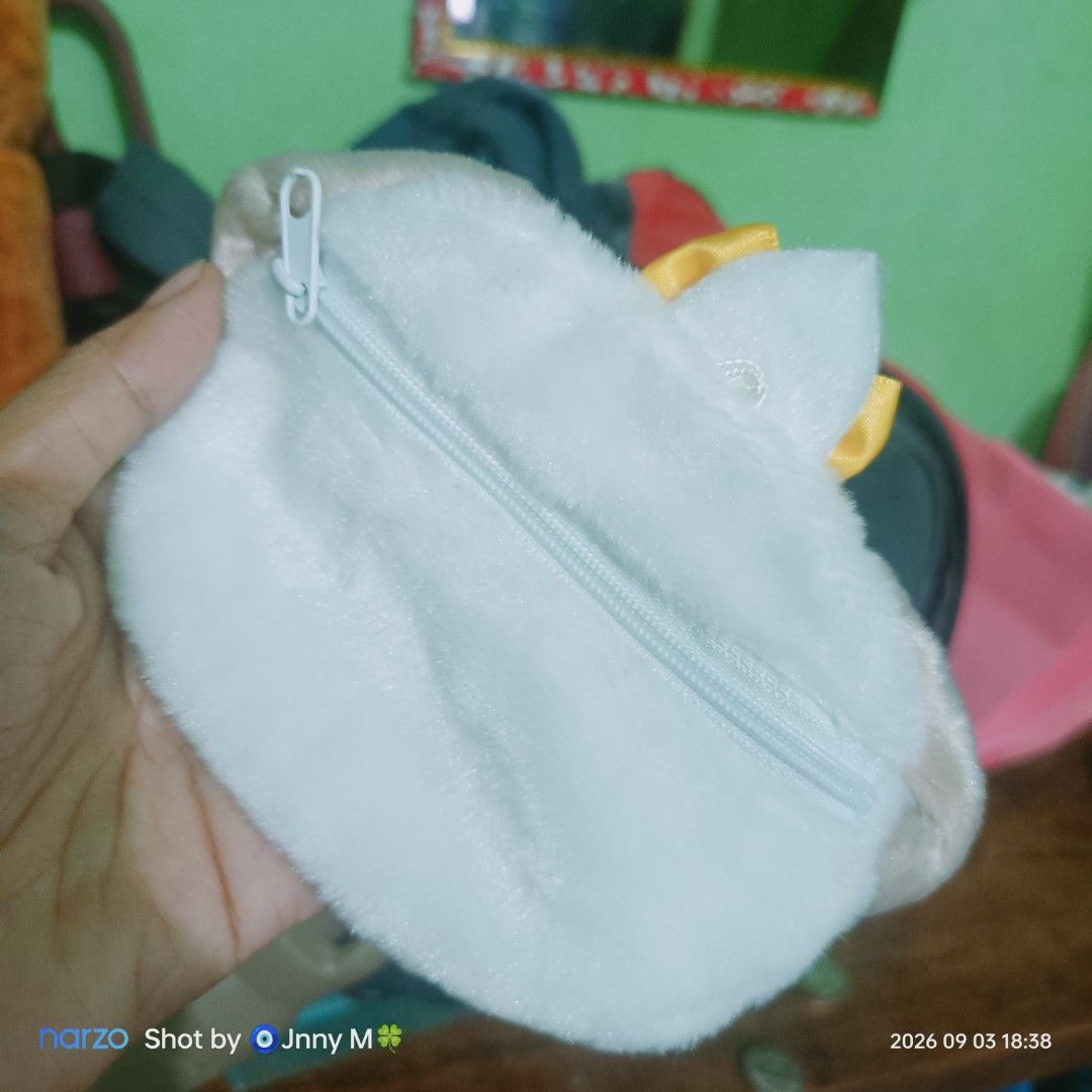 mikko illustration coin purse (Category: Purses & Pouches) located in Taguig. Submitted by mhayestufftoys (Listing ID 1467352463, Image 2). Description: mikko illustration coin purse.