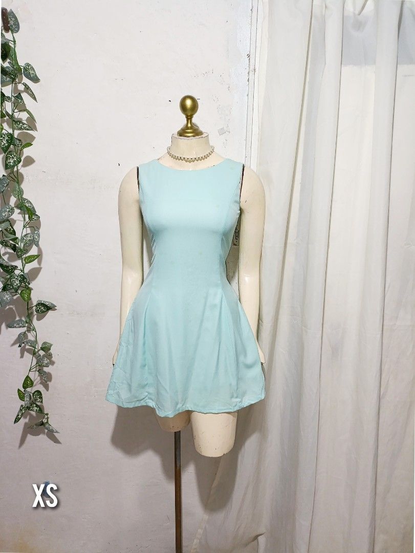 mint green mini retro dress (Category: Dresses) located in Pateros City. Submitted by amj_amj (Listing ID 1467319315, Image 1). Description: .