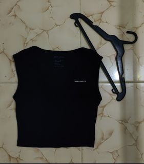 (Category: ) located in . Submitted by miksxthrift (Listing ID 1467289798, Image 1). Description: .