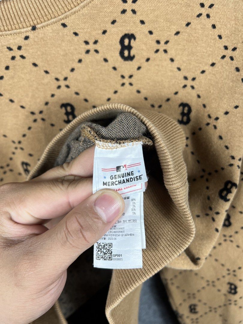 MLB Boston Red Sox Monogram Knit Sweater Brown (Category: Coats, Jackets and Outerwear) located in Baguio. Submitted by datangel (Listing ID 1467356299, Image 3). Description: MLB AOP AS NEW CONDITION 9.8 COLOR RATE SMALL ON TAG LENGHT 25 × WIDTH 22 MINE: 699 .