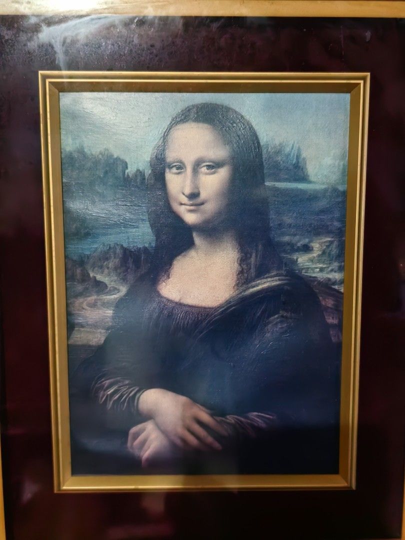 Monalisa Portrait (Category: Vintage Collectibles) located in Calamba. Submitted by princesspauliney. (Listing ID 1467284900, Image 3). Description: Mona lisa portrait by Leonardo da vinci 2000 Calamba laguna Jnt direct courier add 200 for sf.