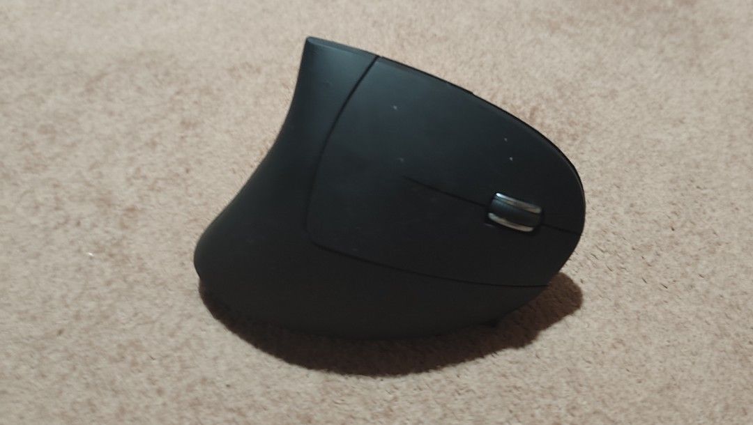 Mouse (Category: Mouse & Mousepads) located in Manila. Submitted by yhornl (Listing ID 1467305190, Image 3). Description: .