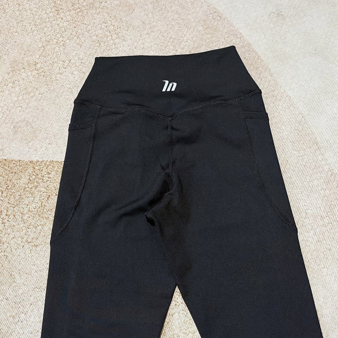 Muscle nation (Category: Activewear) located in Manila. Submitted by justin.jeyeneyshop (Listing ID 1467186867, Image 1). Description: MVSCLENATION XS (20-28/30) .