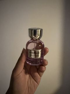 (Category: ) located in . Submitted by scentaddictmafia (Listing ID 1467222307, Image 1). Description: .