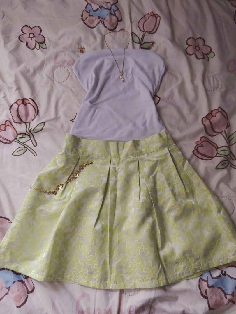 neon floral skirt ☘️ (Category: Skirts) located in Hermosa. Submitted by lcvelycath (Listing ID 1467202284, Image 1). Description: size: s-m mine: ₱179 bid: ₱+10 lock: ₱379 (shipped) EOB: wednesday—october 14, 2026 °. thrifted, pre-loved, or brand new but ready to wear (some aren't bcs i don't have the time to wash them, very sorryy :<) colors may vary due to lightning & quality 𐙚 °. check details before mine joy miners will be posted :> 𐙚 °. p