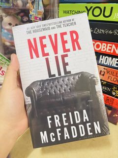 (Category: ) located in . Submitted by bookish.sophia (Listing ID 1467242239, Image 1). Description: .